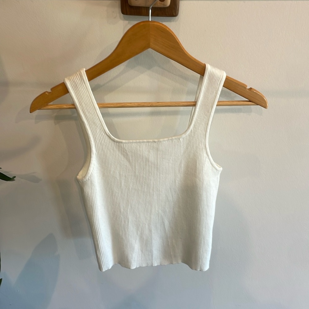 Cropped white tank top